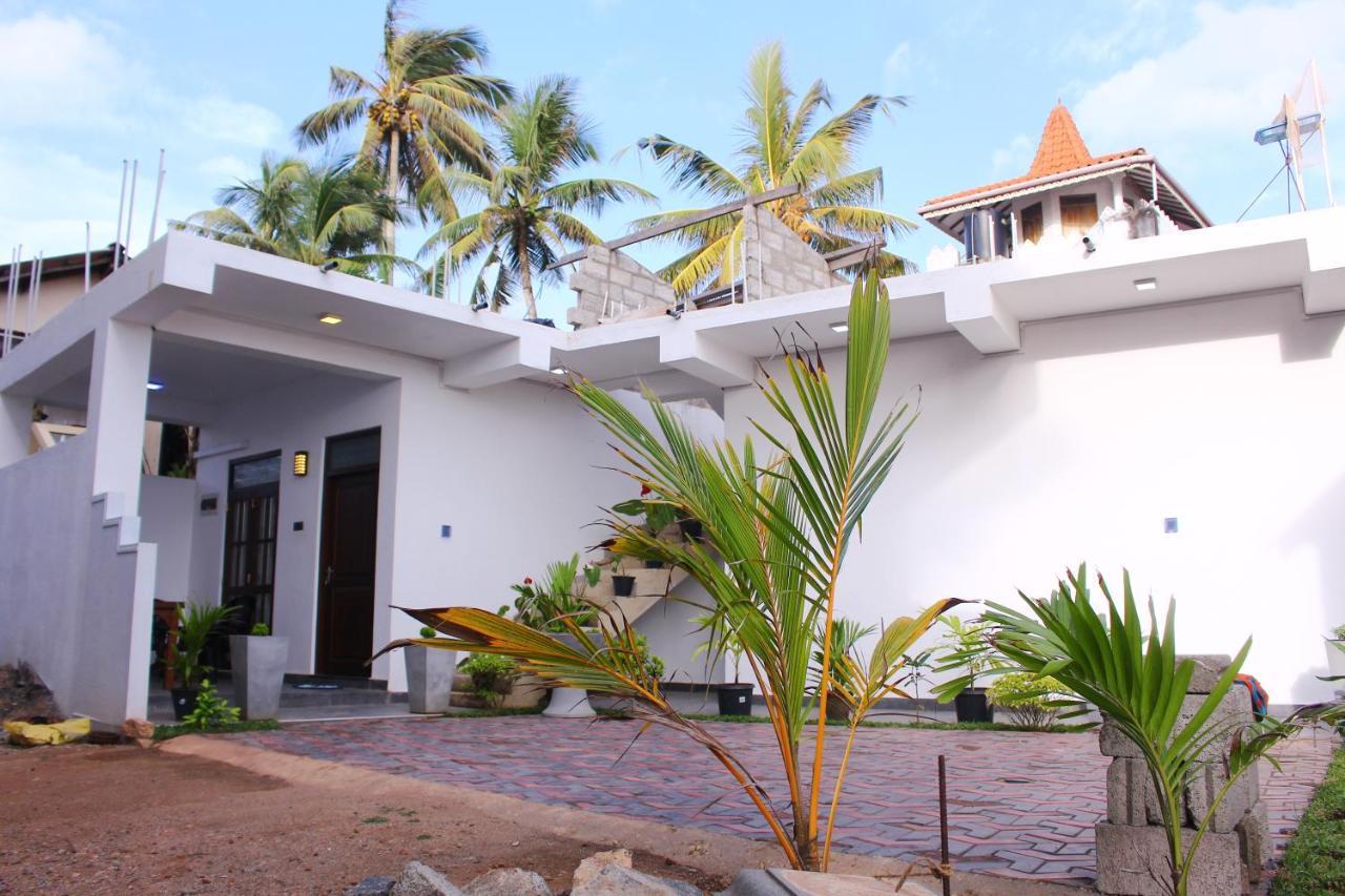 Turtle Reef Guest Bed & Breakfast Mirissa Luaran gambar