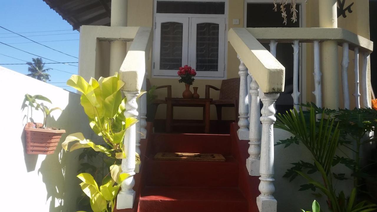 Turtle Reef Guest Bed & Breakfast Mirissa Luaran gambar