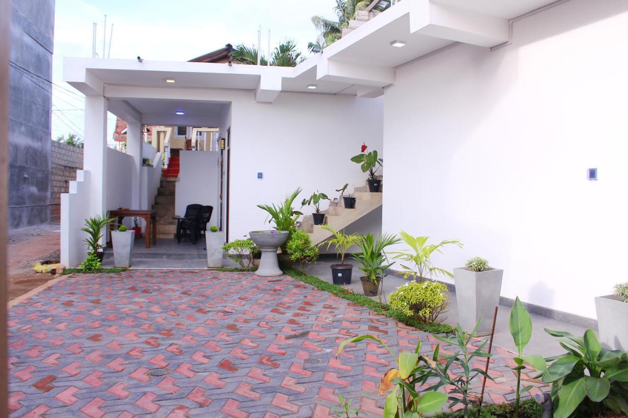 Turtle Reef Guest Bed & Breakfast Mirissa Luaran gambar